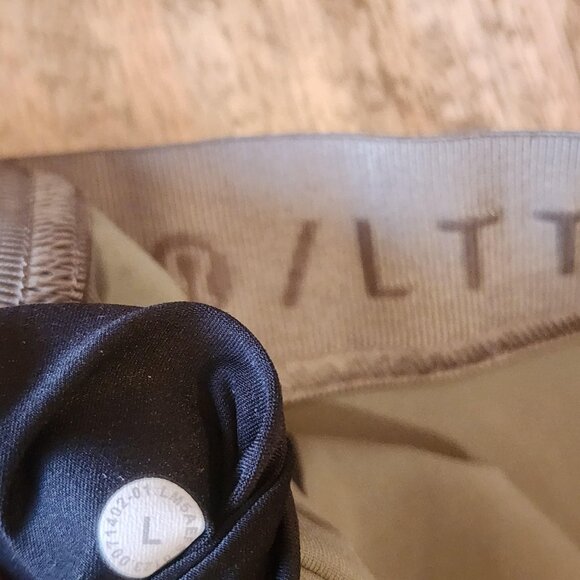 Lululemon Pants Mens Large Gray Green License to Train LTT Leggings Running Gym - Picture 9 of 9